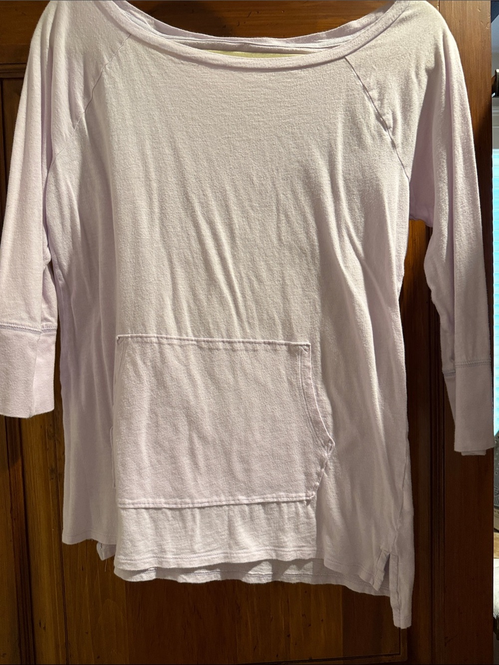 Lightweight three quarter-Sleeve Top in Light Lavender